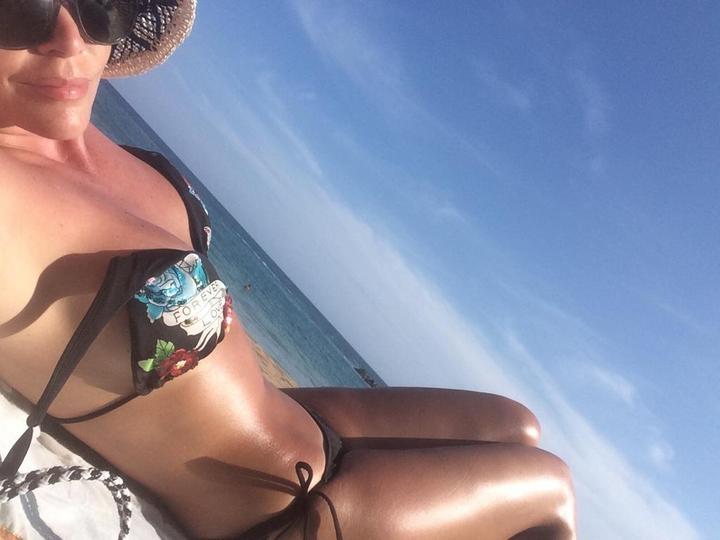 Aline Hernández presume selfie Al Extremo