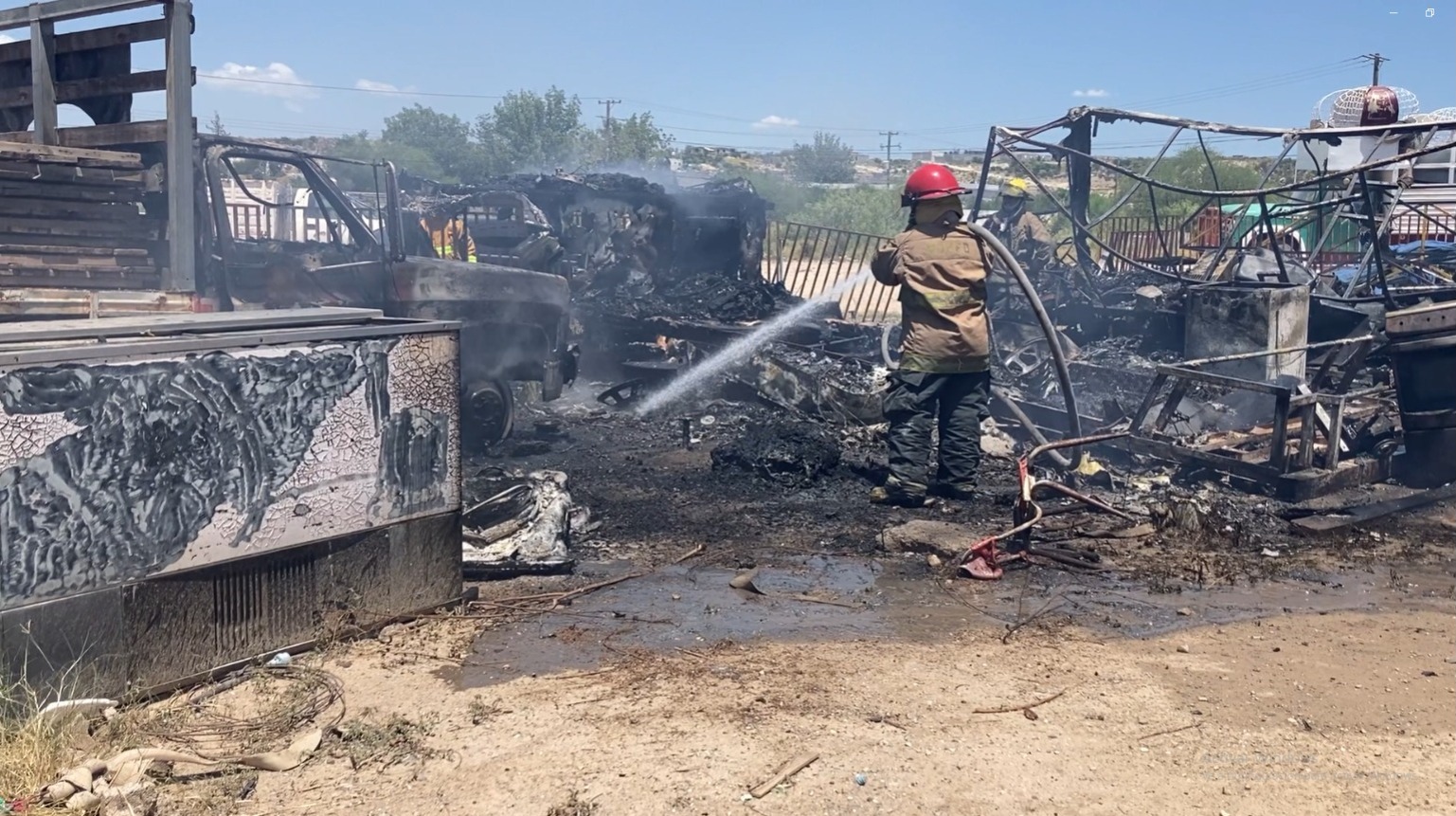 Un Herido Y Camiones Quemados Saldo De Incendio En Monclova