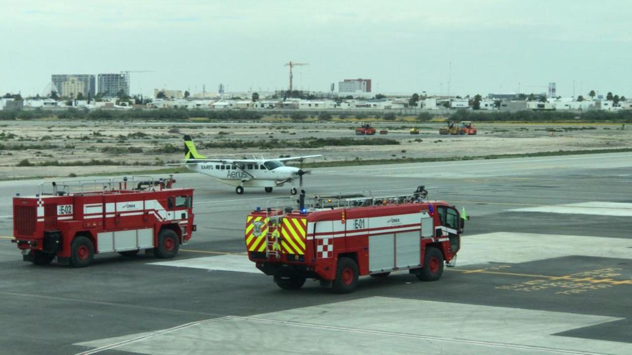 Inauguran Vuelo Monterrey Torre N Con Aerol Nea Aerus