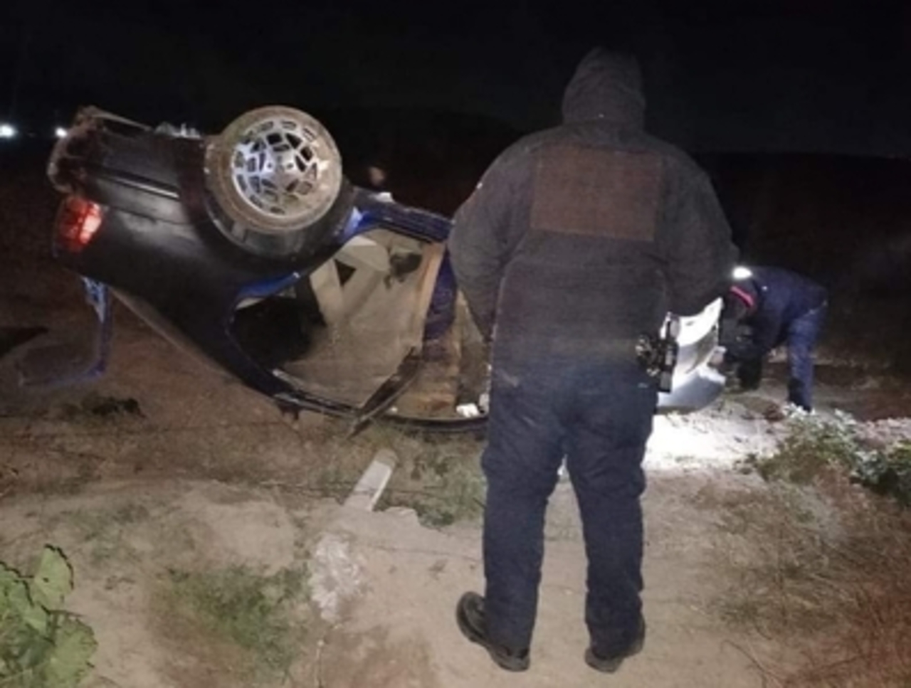 Localizan Auto Volcado Y Desmantelado Sobre La Carretera Dolores Finisterre