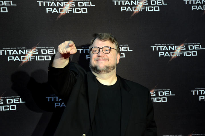 Secuela de 'Titanes del Pacifico' a cargo de Guillermo del Toro