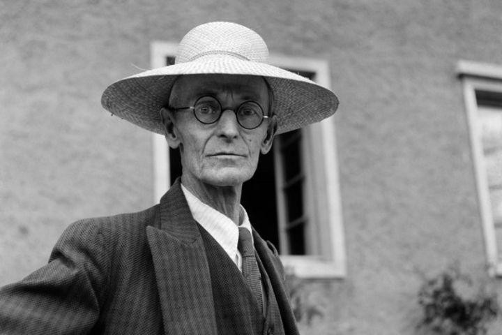 Recuerdan a Hermann Hesse tras 52 años de su muerte