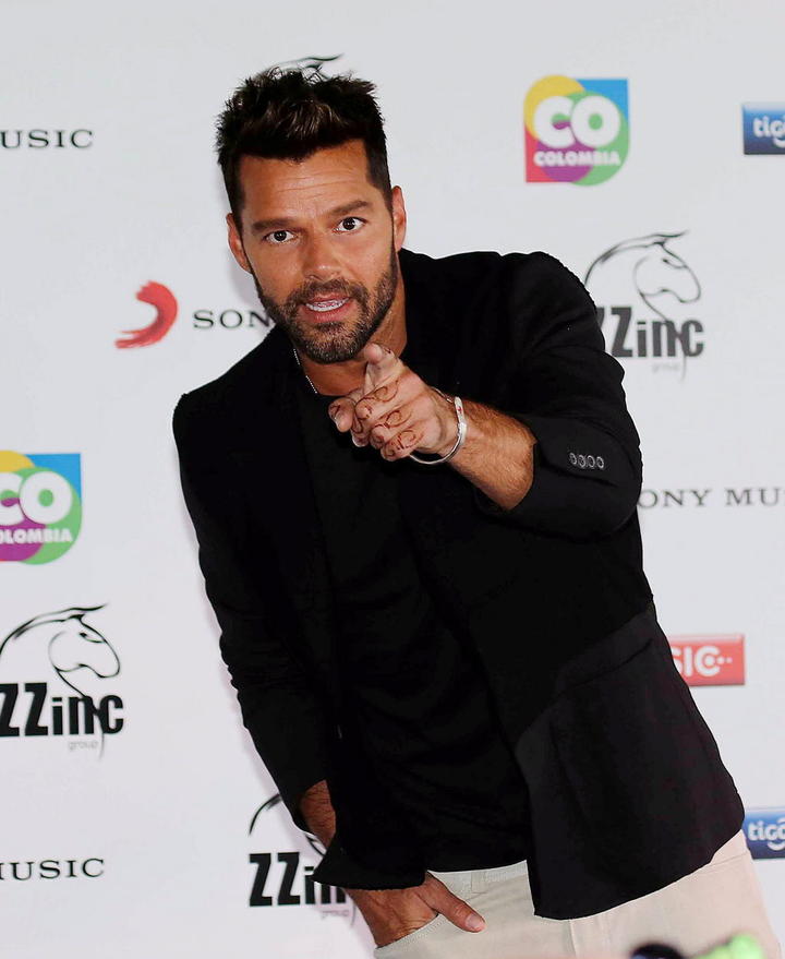 Desea Ricky Martin grabar disco con Juanes