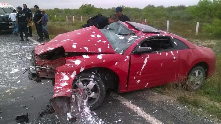 Fallece mujer en choque sobre carretera Nava-Villa Unión