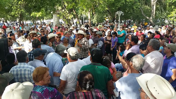 Ciudadanos de San Buena anuncian protesta en Palacio de Gobierno