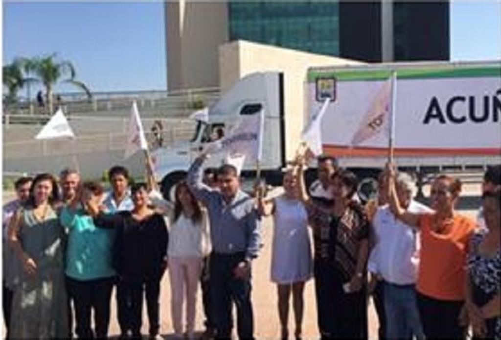 Torreón envía 33 toneladas de ayuda para Acuña