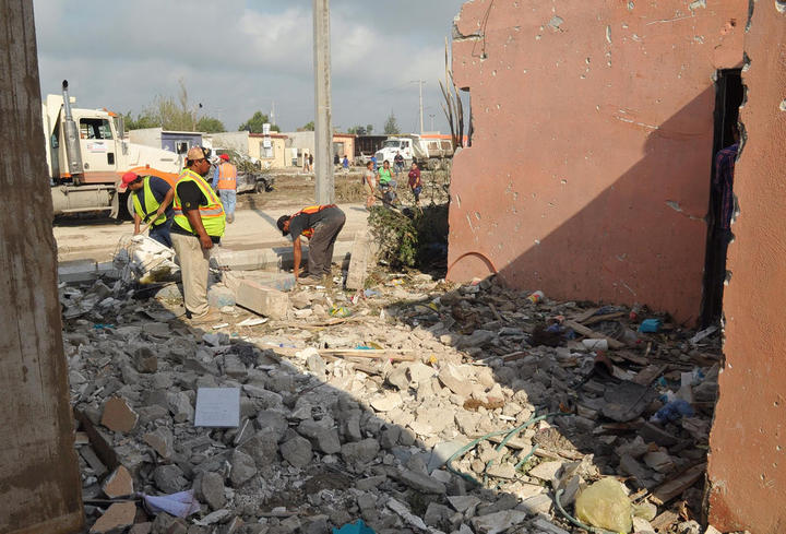 Hay mil 153 casas con reporte de daños en Acuña