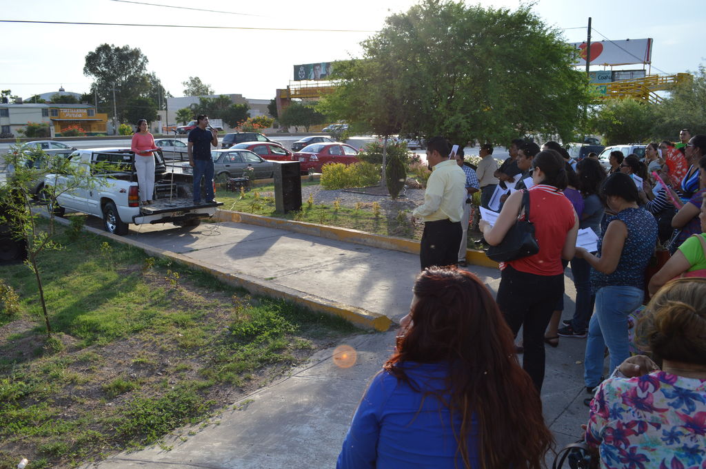 Protestan contra la evaluación docente en Torreón