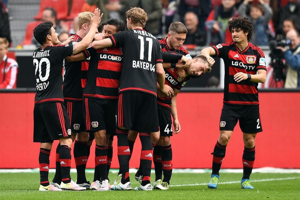 Sin 'Chicharito', Leverkusen gana 3-2 al Ingolstadt