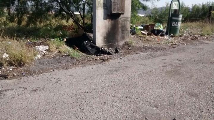 Encuentran cadáver en carretera Saltillo-Monterrey