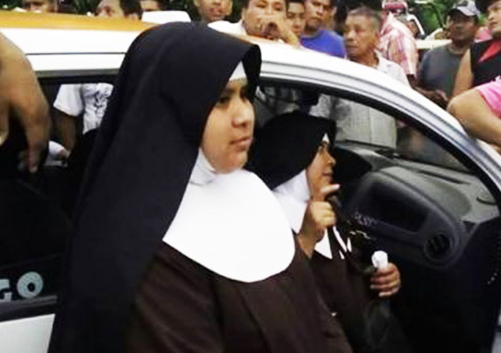 Intentan linchar a dos monjas en Veracruz