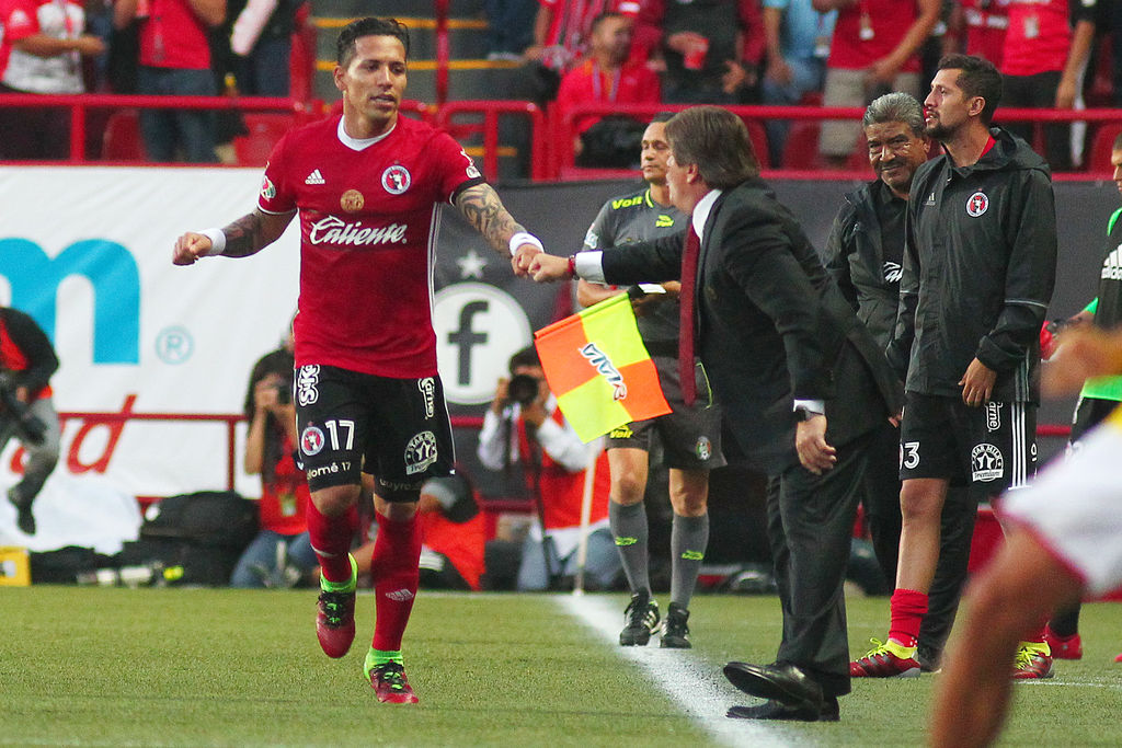 Xolos vence a Monarcas en el inicio del Apertura 2016