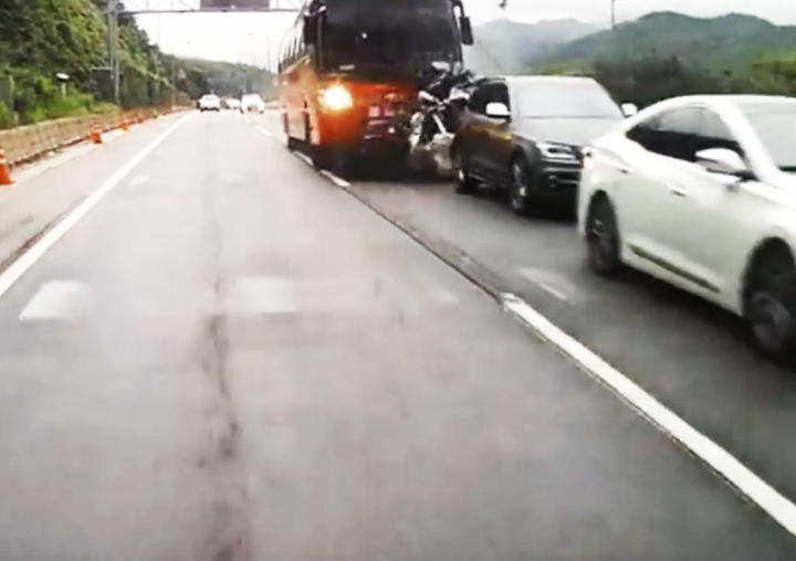 Conmociona accidente vial en Corea del Sur