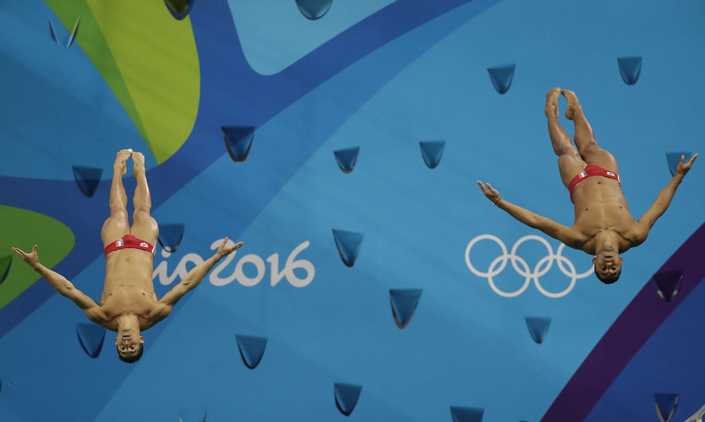 Rommel Pacheco y Jahir Ocampo se quedan sin medalla para México