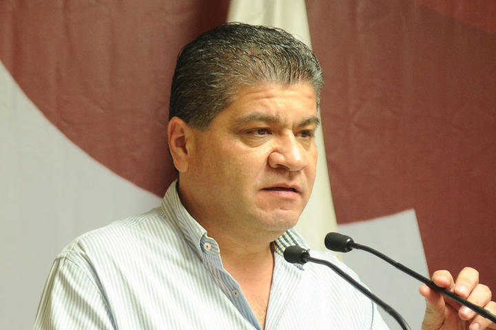 Alcalde de Torreón atribuye deuda a obra pública
