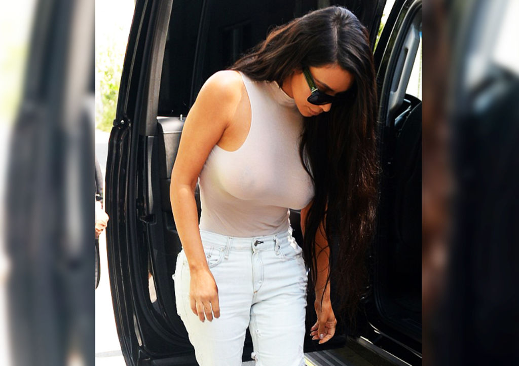 Kim Kardashian olvida el 'bra' en Miami