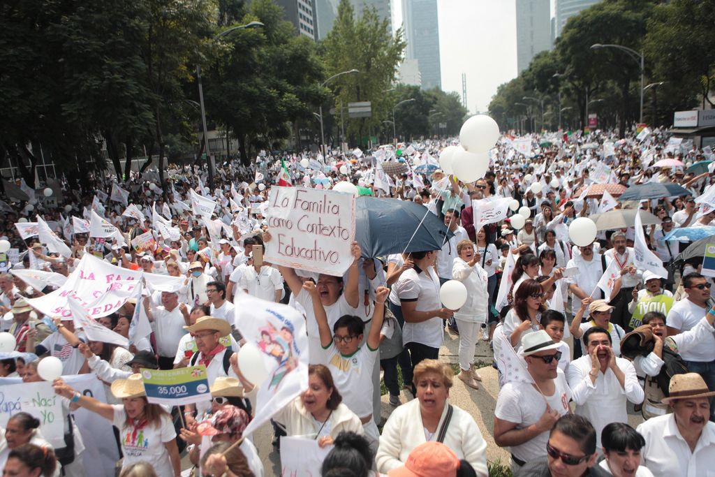 Pide Frente Nacional por la Familia reunión con Peña Nieto
