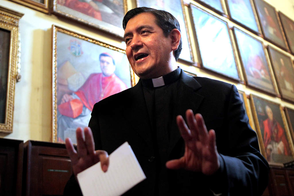 Arquidiócesis denuncia 'linchamiento mediático' por oposición a bodas gay