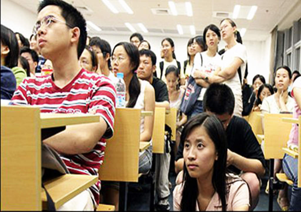 Alumnos protagonizan polémica en escuela de China