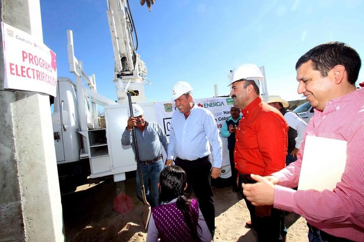 Cubre Coahuila el 99.63 % de hogares con energía eléctrica
