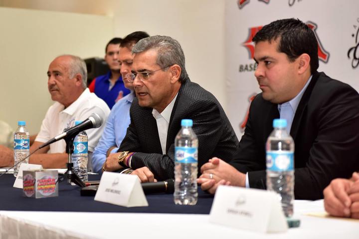 Presentan Academia de Béisbol 'Gerardo Salvador Benavides Luna'