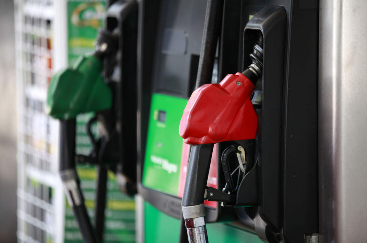 Combustibles bajarán un centavo en La Laguna, Durango y Saltillo