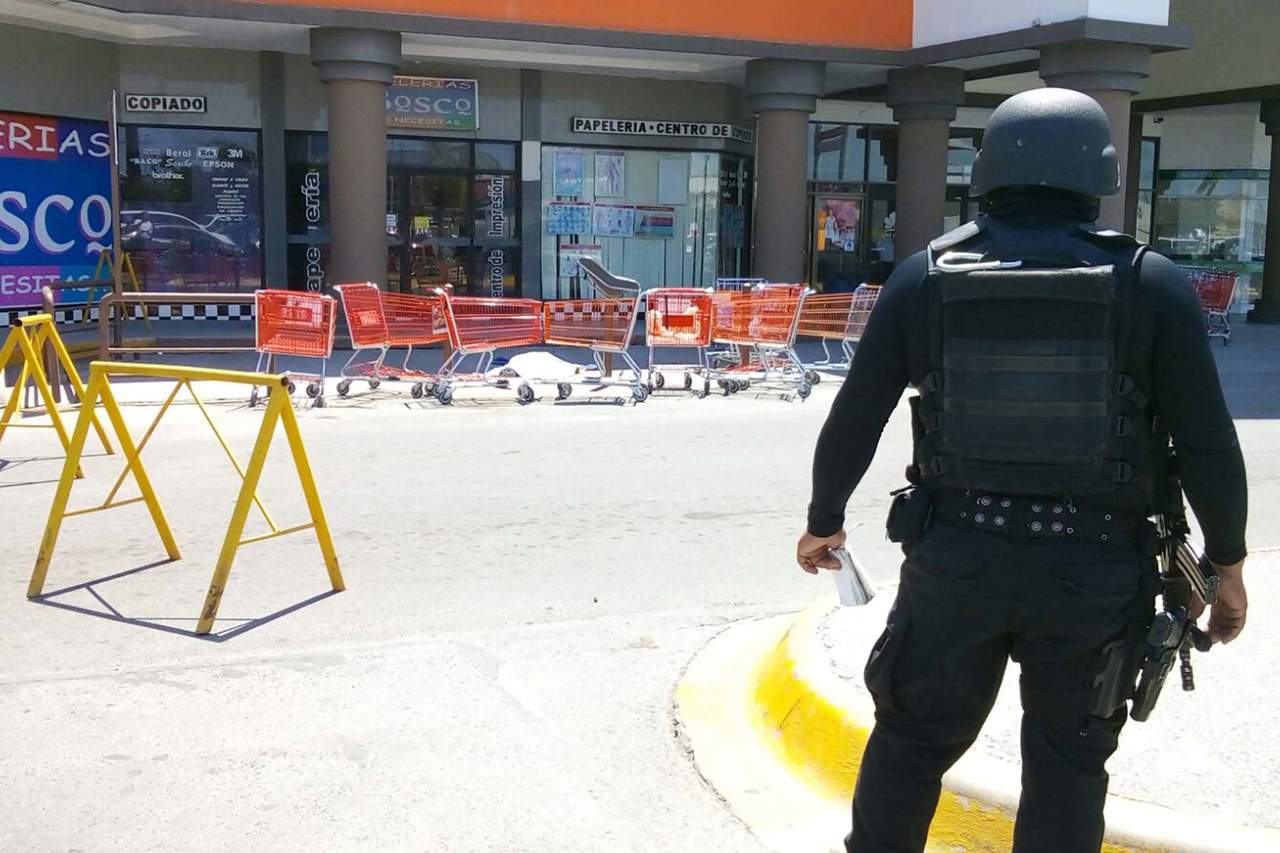 Suman 12 muertos en enfrentamientos en Reynosa