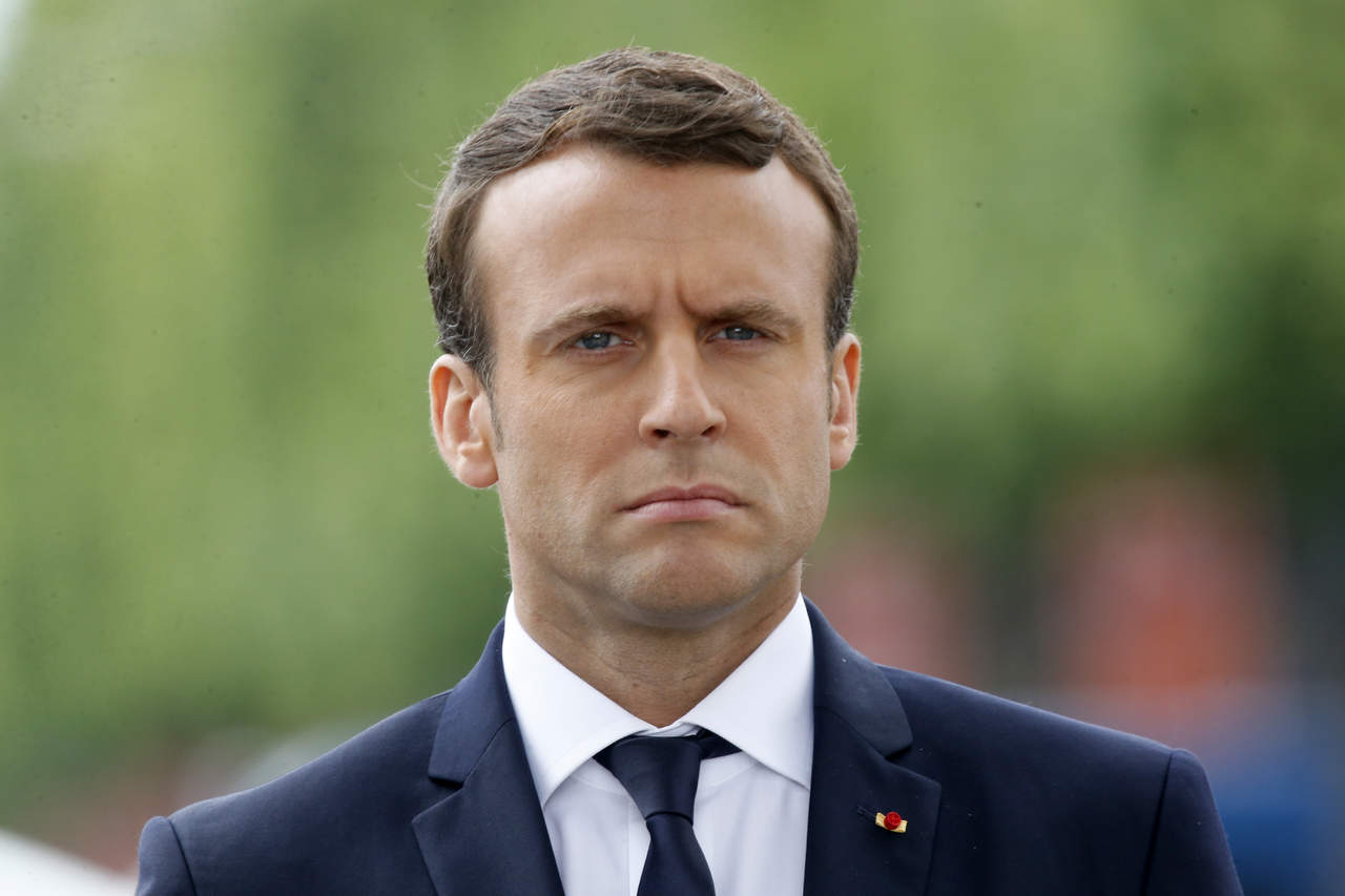 Apoya Macron a fuerzas del orden tras ataque en Notre Dame