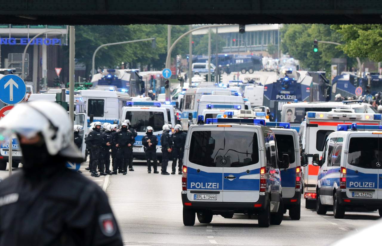 Suman 159 policías heridos y 45 detenidos por protestas en G20