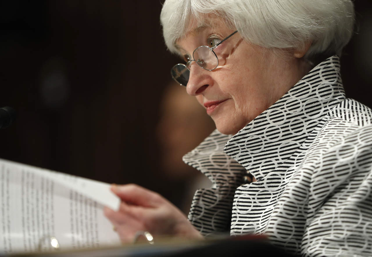 Mantiene Fed sin variar las tasas de interés