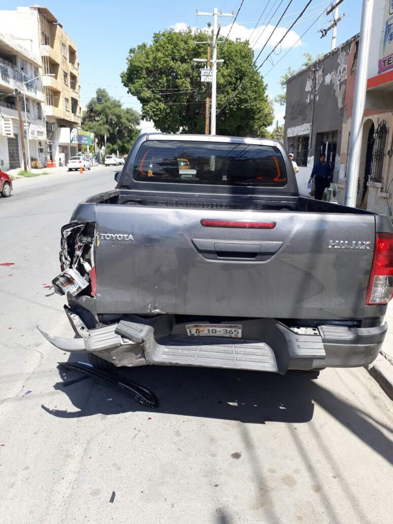 Conductora chihuahuense provoca accidente múltiple en la zona centro de Torreón