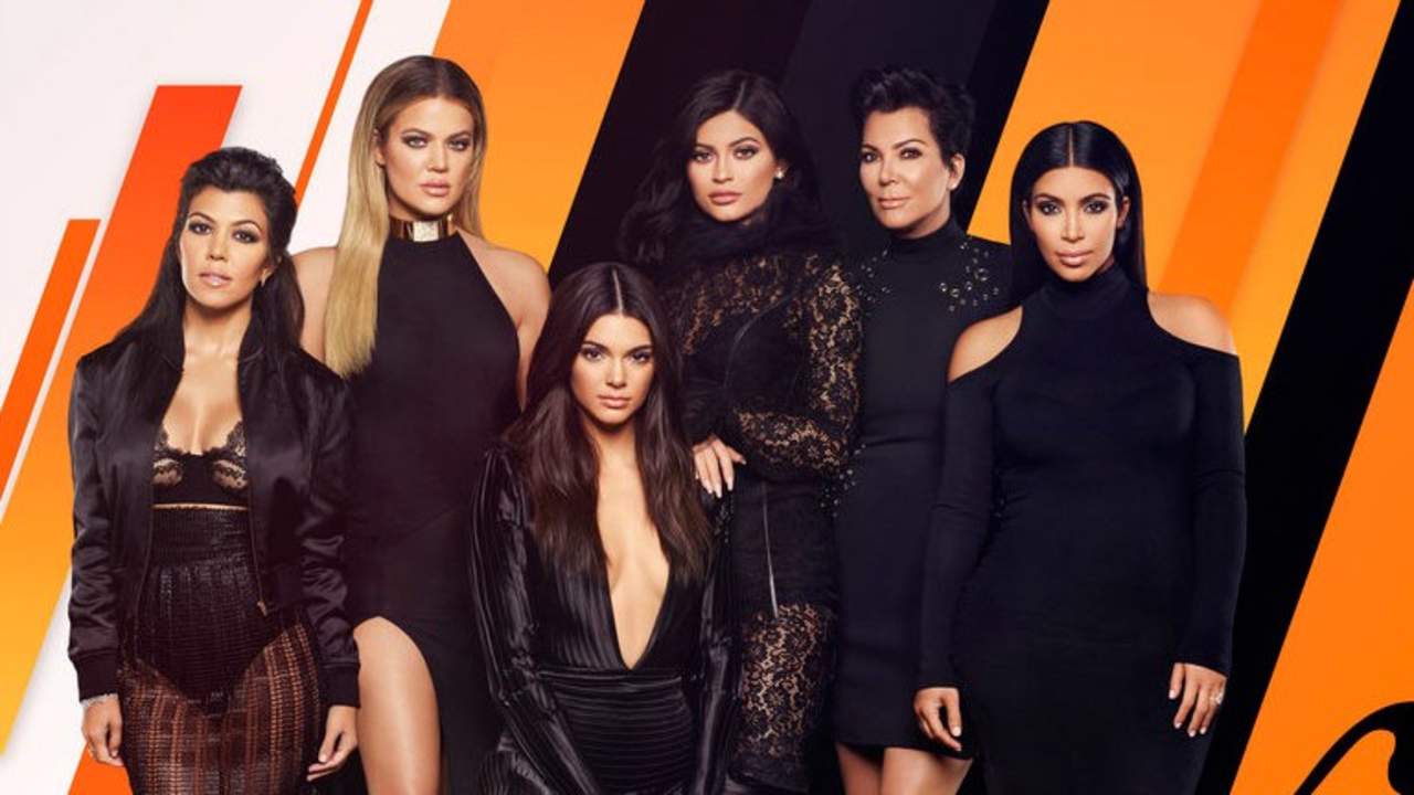 Kardashians donan medio millón de dólares a afectados por 'Harvey'