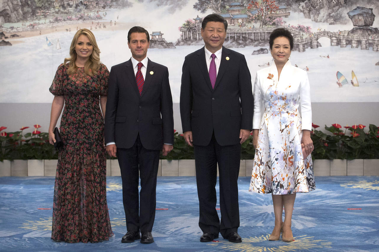 Peña Nieto se reune con presidente de China, previo a BRICS