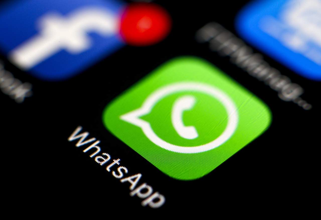 Mensajes de WhatsApp que salvan sus vidas después del sismo