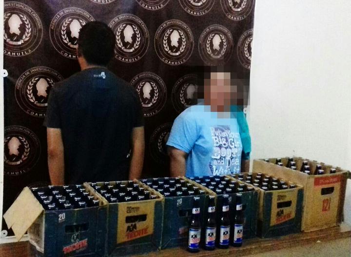 Detienen a tres por venta ilegal de alcohol en Monclova y Acuña