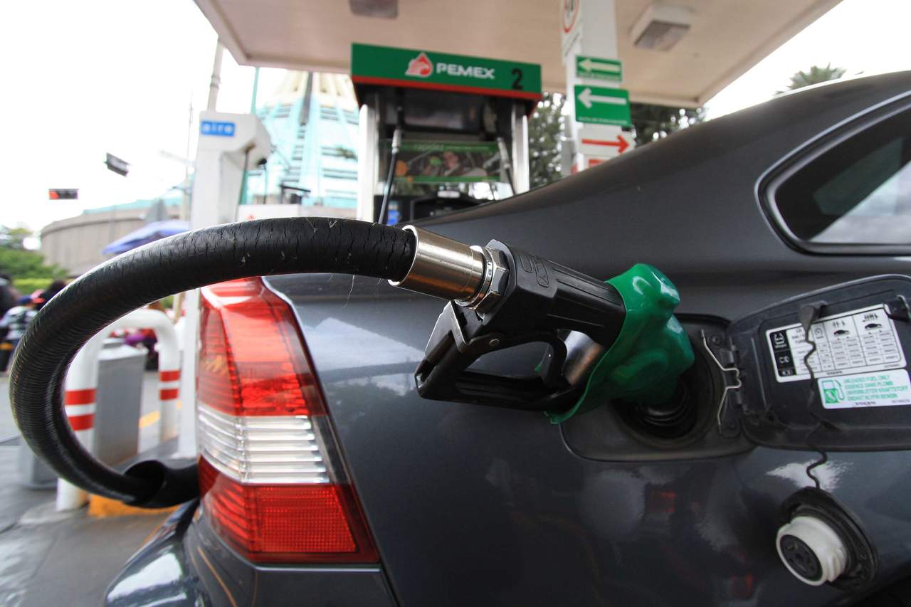 Advierte Amegas de nuevo gasolinazo para 2018