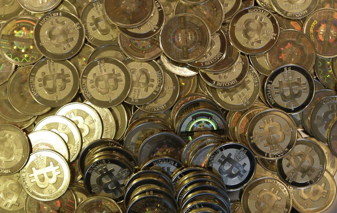 Bitcoin supera barrera de 11 mil 300 dólares