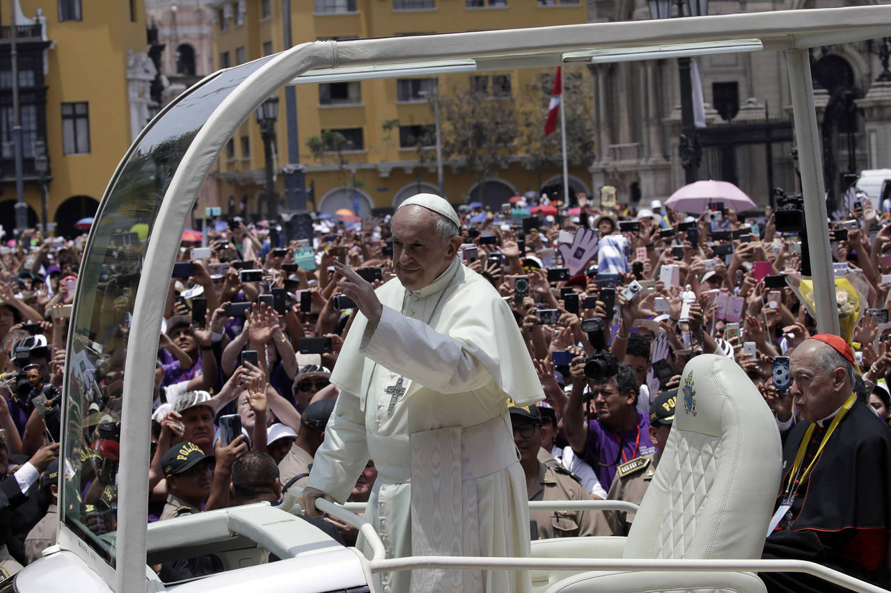 Papa condena crisis de corrupción en AL