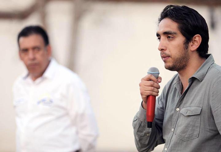 Hijo de HMV busca registrar nuevo partido en Coahuila