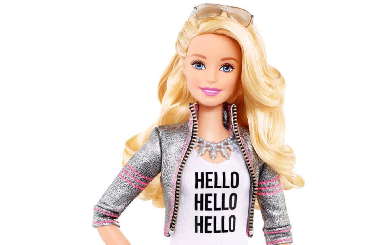 Barbie tiene segundo nombre y apellido y ha sido así por 60 años