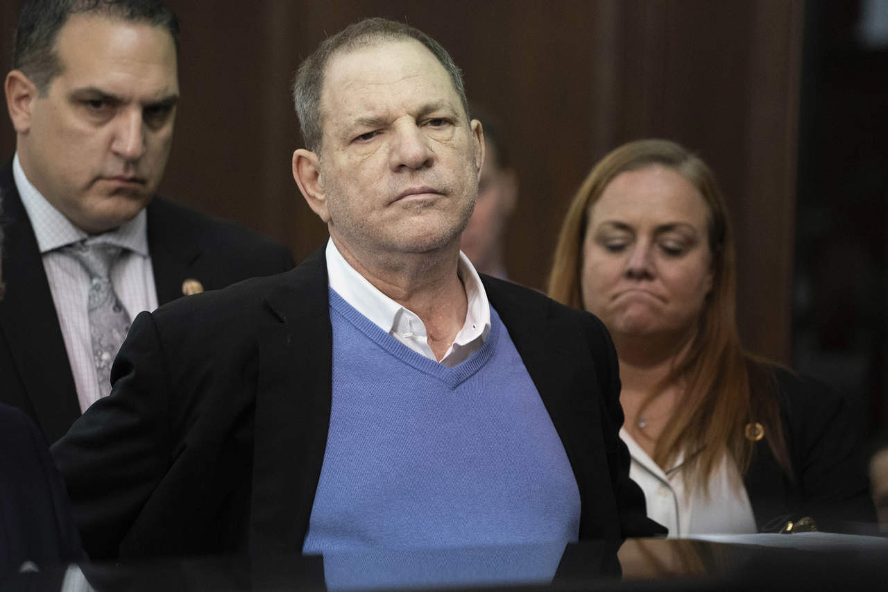 Jurado acusa formalmente a Weinstein en caso de violación