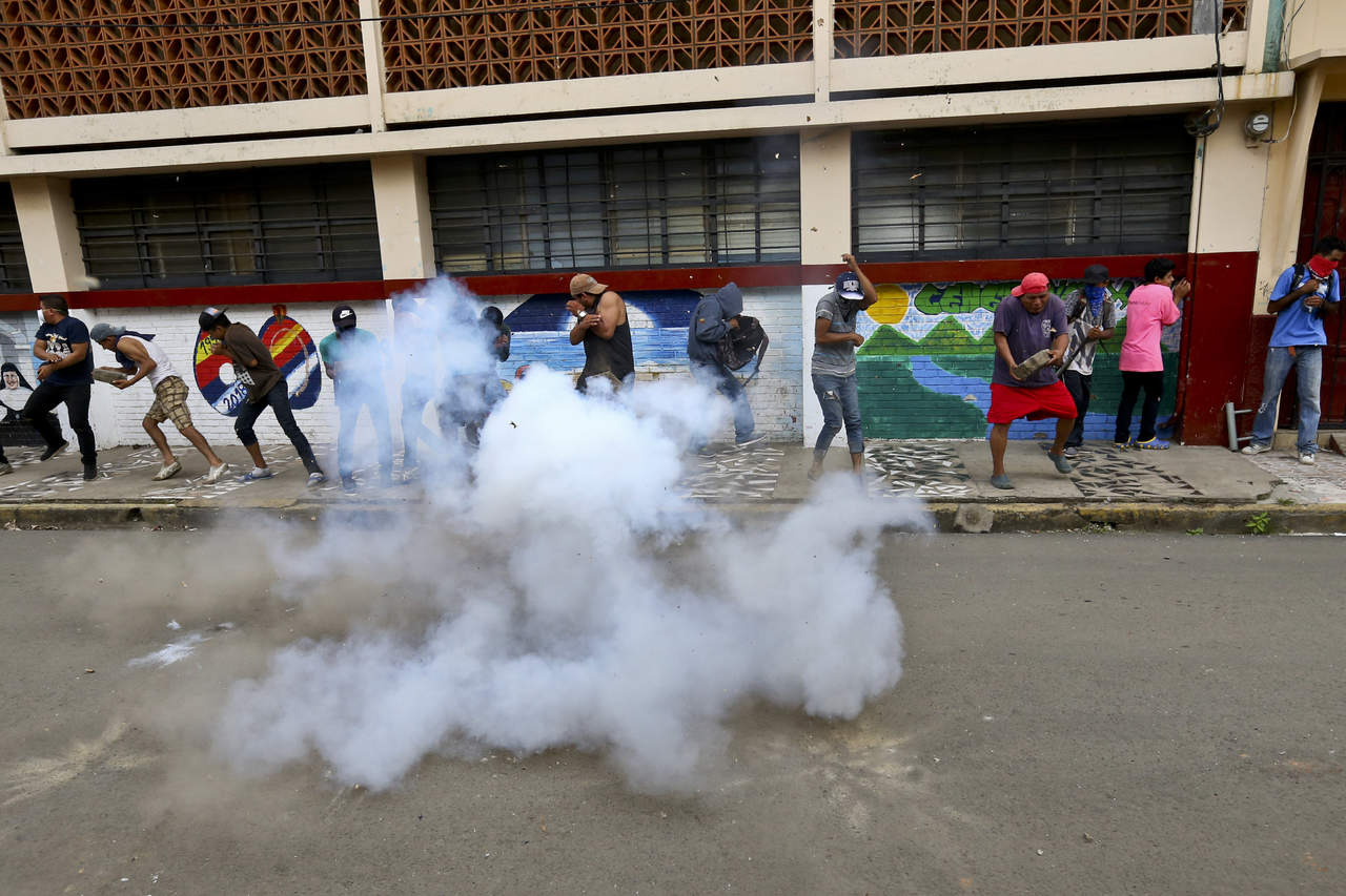 Eleva represión en Nicaragua cifra de muertos a 127 personas