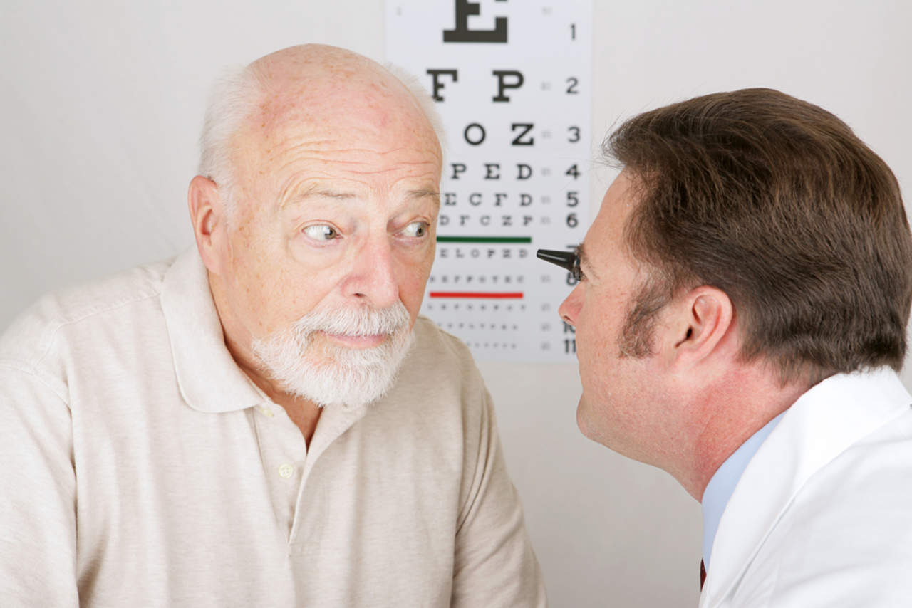Cataratas, causa más común de pérdida de la visión en personas mayores
