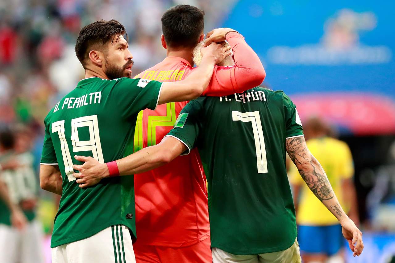 Oribe Peralta se despide de la Selección Nacional de México