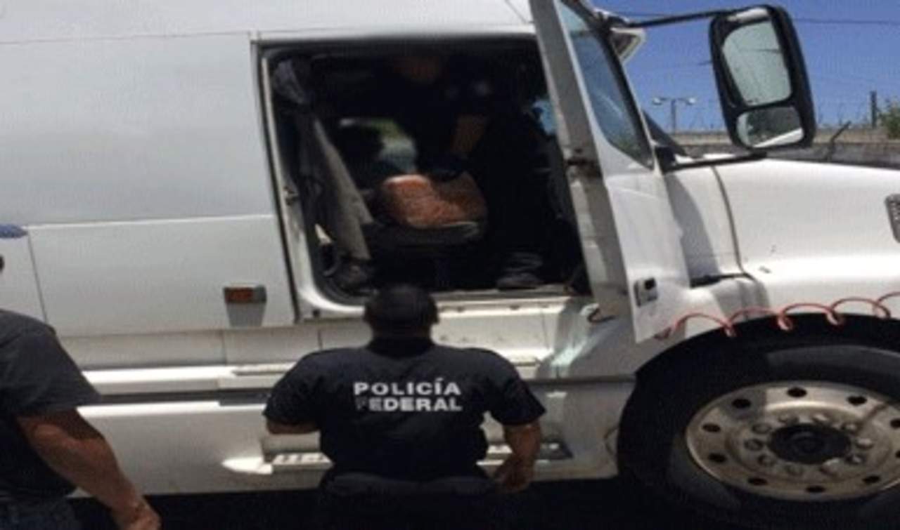 Aseguran en la Torreón-Saltillo camión con droga