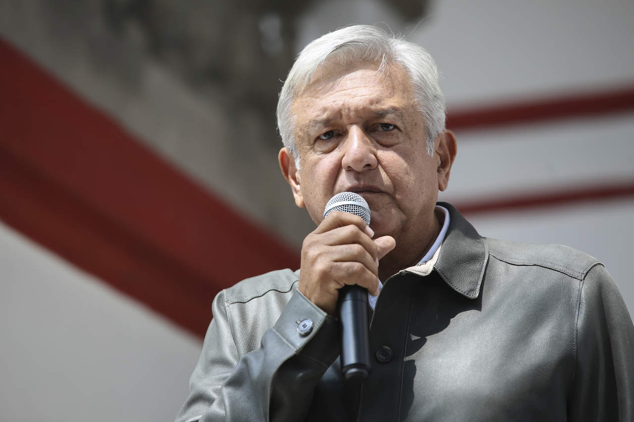 Cisen iba al cine conmingo: López Obrador