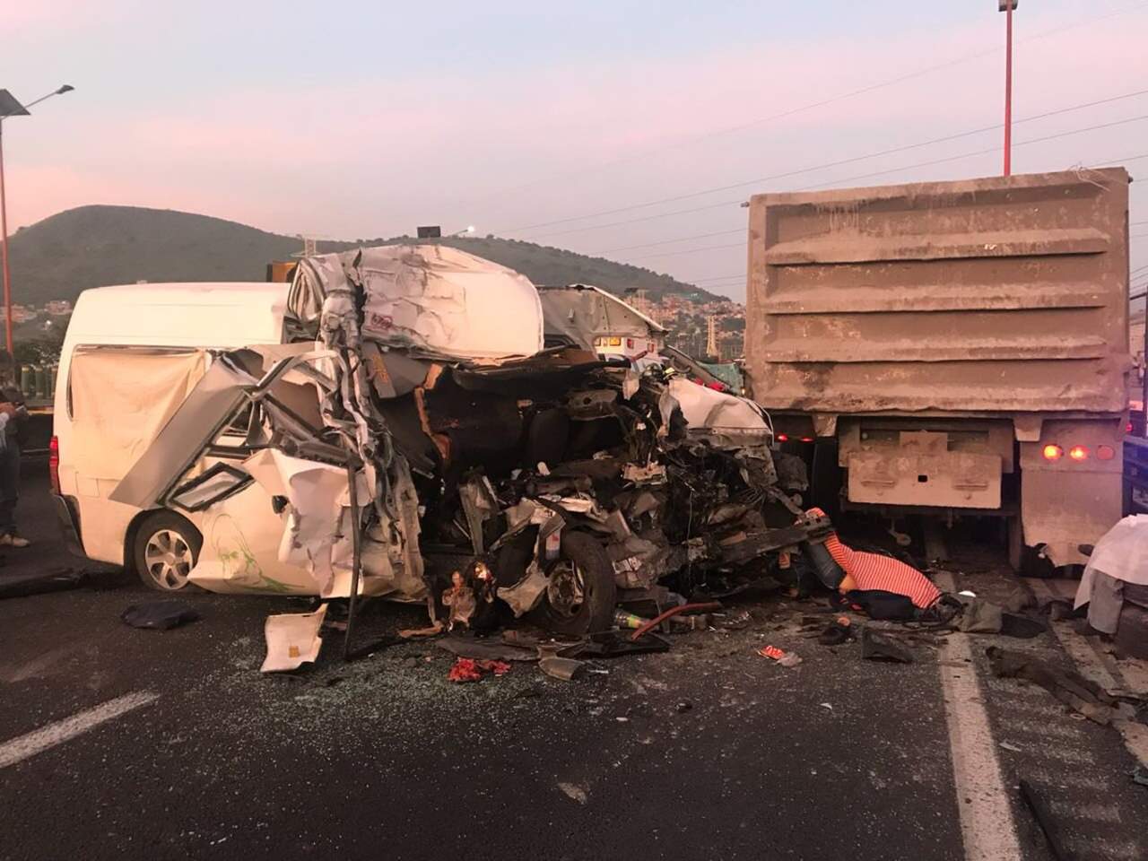 Choque en autopista México- Pachuca deja 12 muertos
