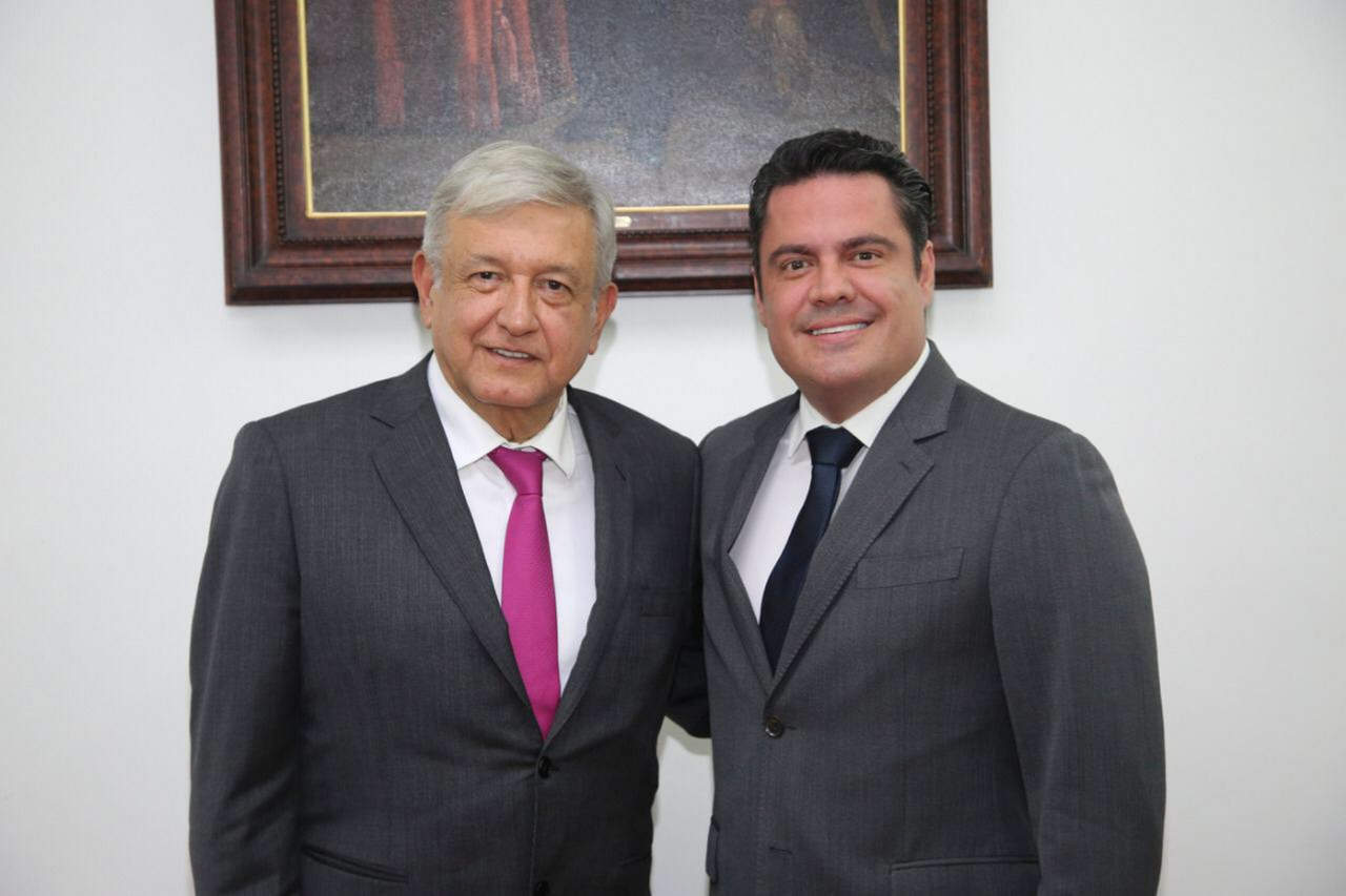 Se reúnen AMLO y gobernador de Jalisco