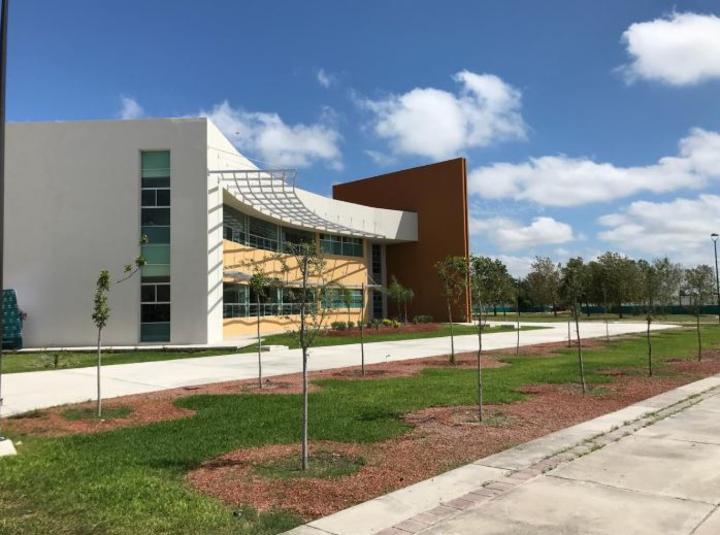 Inauguran tercera unidad de Universidad Tecnológica en Nava