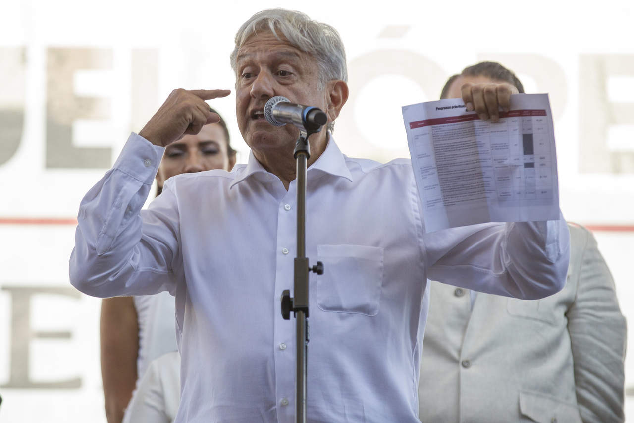 López Obrador confirma cierre de oficinas de ProMéxico